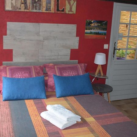 Mas Les Cigales Bed and Breakfast Roaix Εξωτερικό φωτογραφία