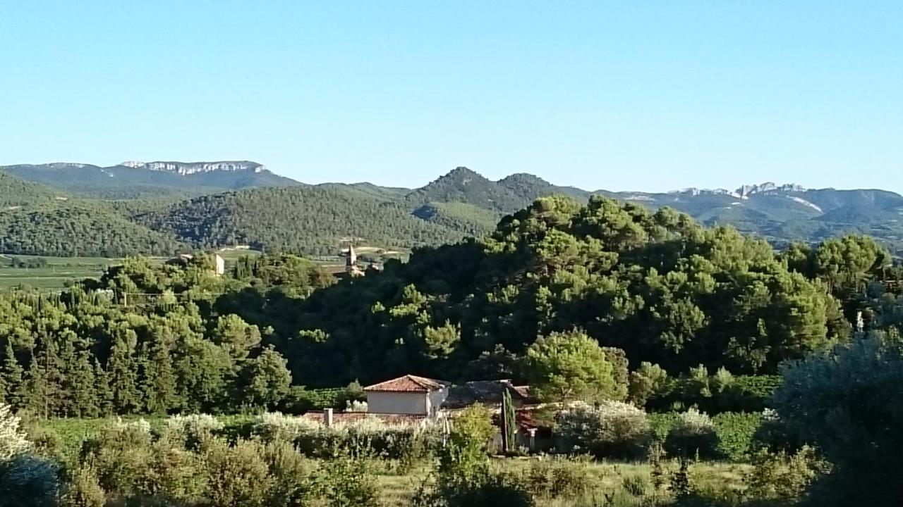 Mas Les Cigales Bed and Breakfast Roaix Εξωτερικό φωτογραφία